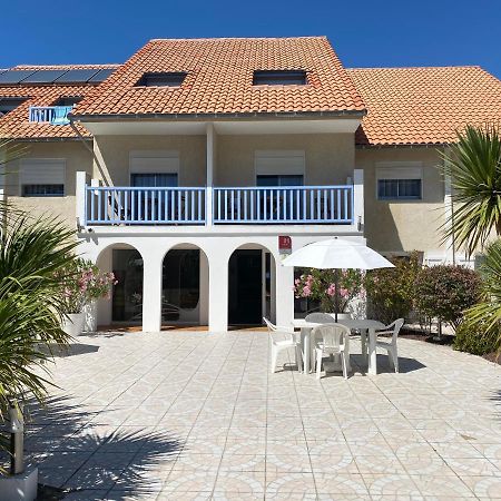 Les Vagues Hotel Restaurant Biscarrosse-Plage Exterior photo
