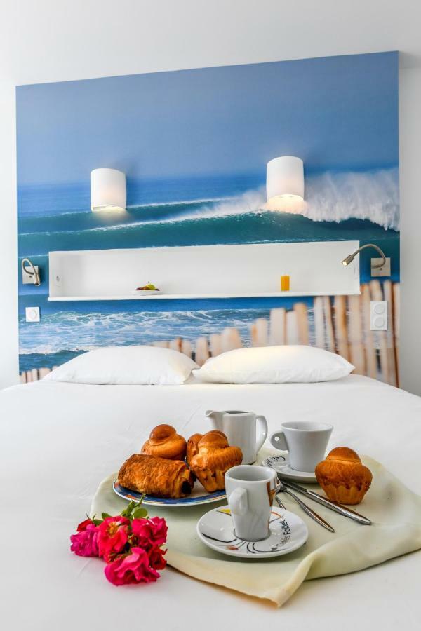 Les Vagues Hotel Restaurant Biscarrosse-Plage Exterior photo